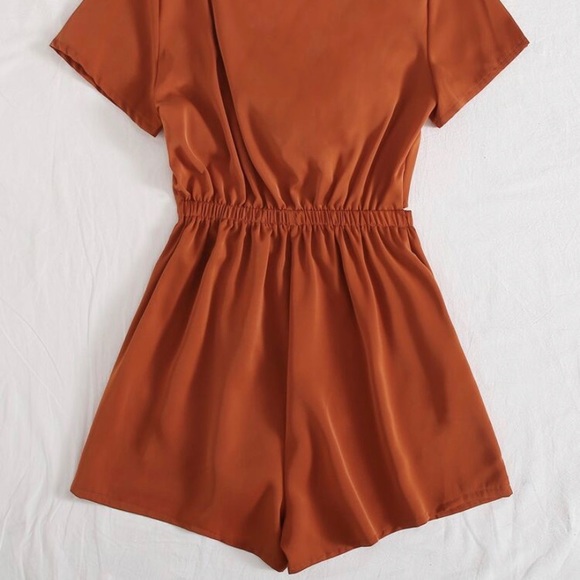 *NEVER WORN* Romper with Front Cut-Out - Picture 4 of 4